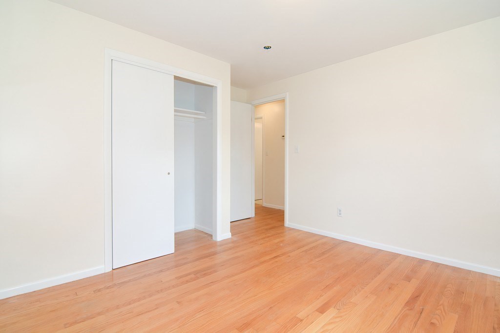4 bed, 1 bath apartment for rent at 33 Robin Rd, Westborough — photo 25 of 42