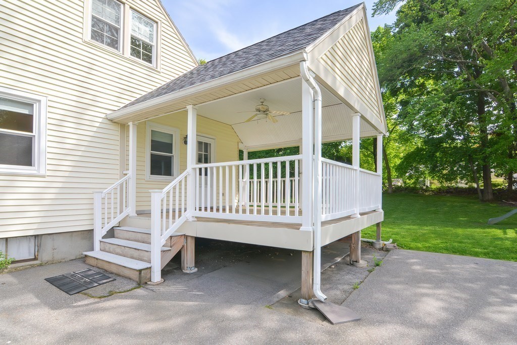 4 bed, 1 bath apartment for rent at 33 Robin Rd, Westborough — photo 6 of 42