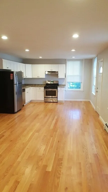 3 bed, 1 bath apartment for rent at 33 Rockland St Unit 1, Canton — photo 5 of 8