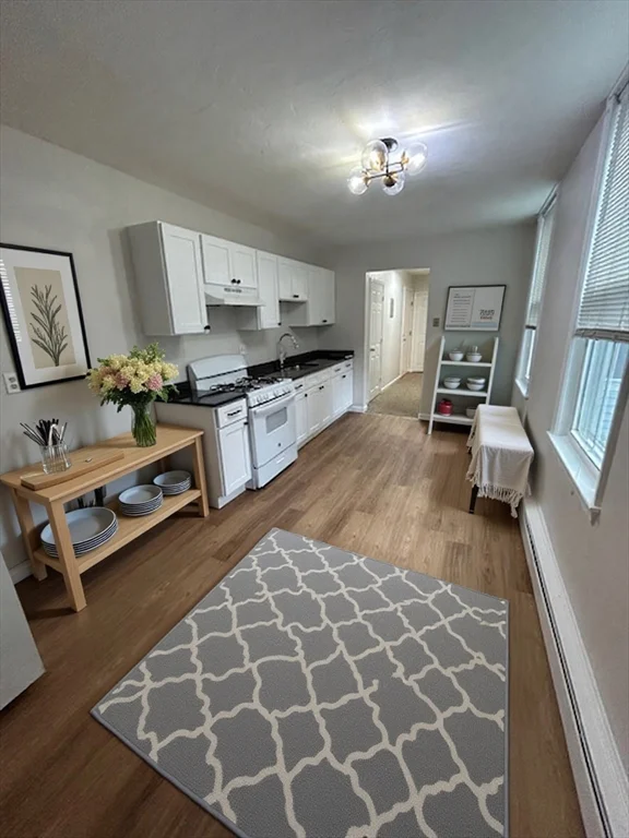 1 bed, 1 bath apartment for rent at 33 Rockland St Unit 2, Canton — photo 1 of 13