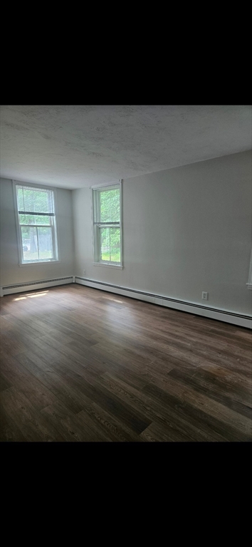 1 bed, 1 bath apartment for rent at 33 Rockland St Unit 3, Canton — photo 4 of 8