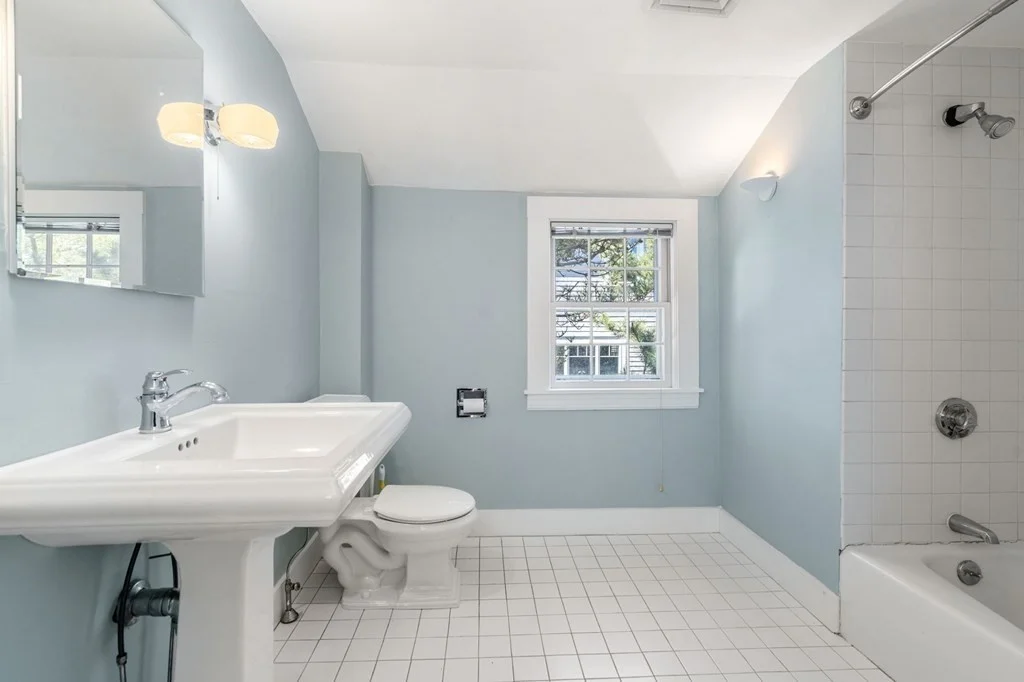 3 bed, 2 bath apartment for rent at 33 Rocky Nook Ave, Kingston — photo 31 of 42