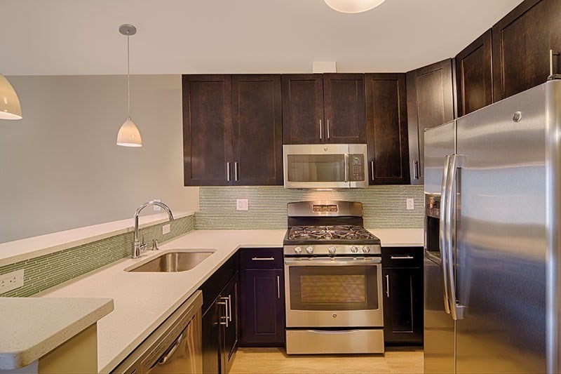 Studio bed, 1 bath apartment for rent at 33 Rogers St Unit 217, Kendall Square — photo 3 of 8