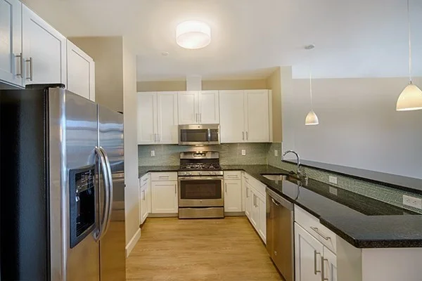 2 bed, 2 bath apartment for rent at 33 Rogers St Unit T72, Kendall Square — photo 2 of 9
