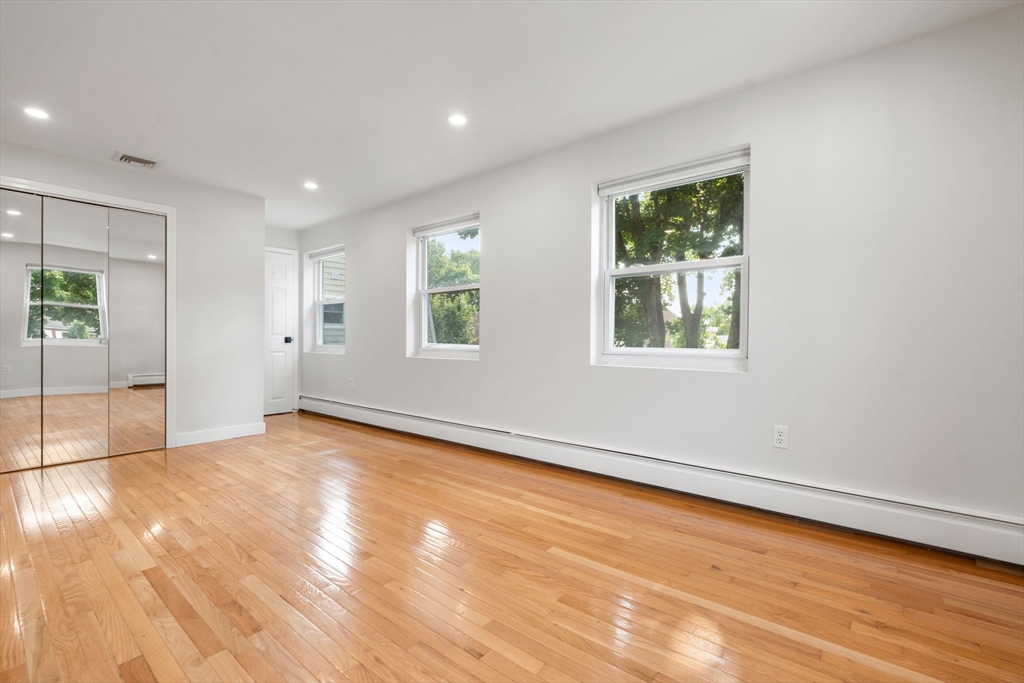 3 bed, 2 bath apartment for rent at 33 Saco St Unit 33, Newton — photo 13 of 22