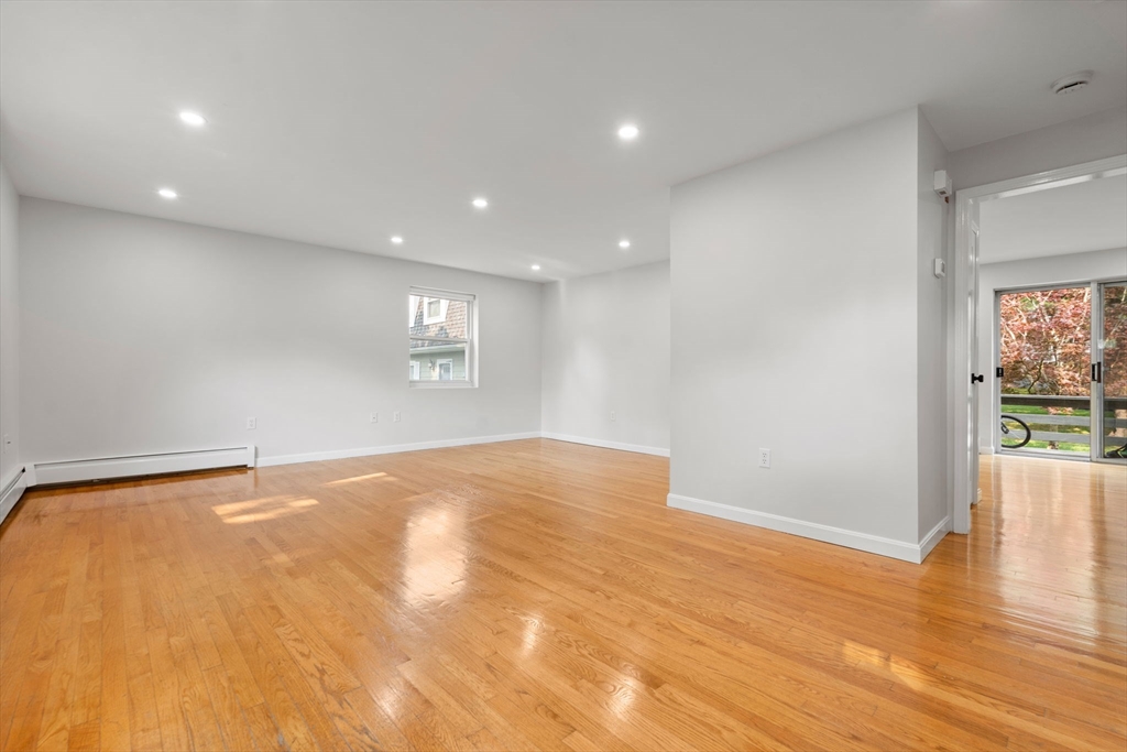 3 bed, 2 bath apartment for rent at 33 Saco St Unit 33, Newton — photo 3 of 22