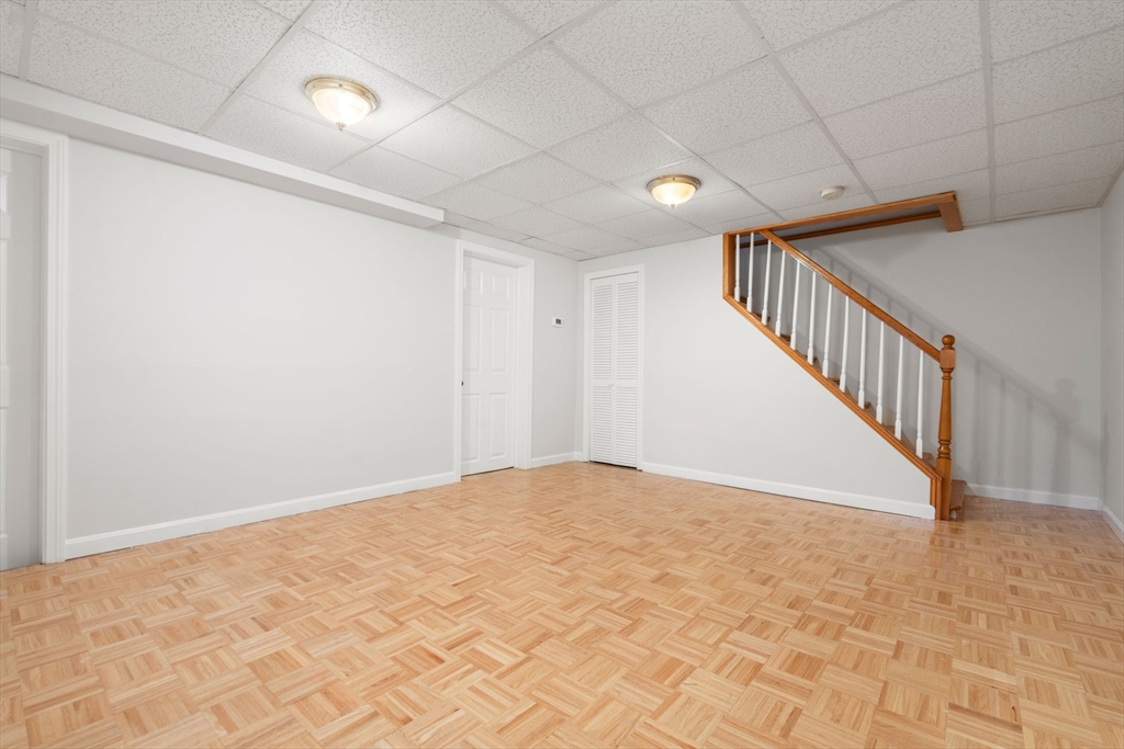 3 bed, 2 bath apartment for rent at 33 Saco St Unit 33, Newton — photo 19 of 22