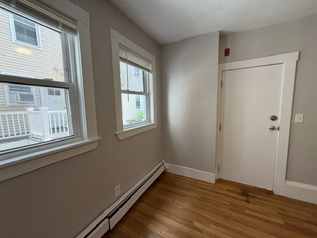 2 bed, 1 bath apartment for rent at 33 Sagamore Unit 1, Lynn — photo 8 of 10