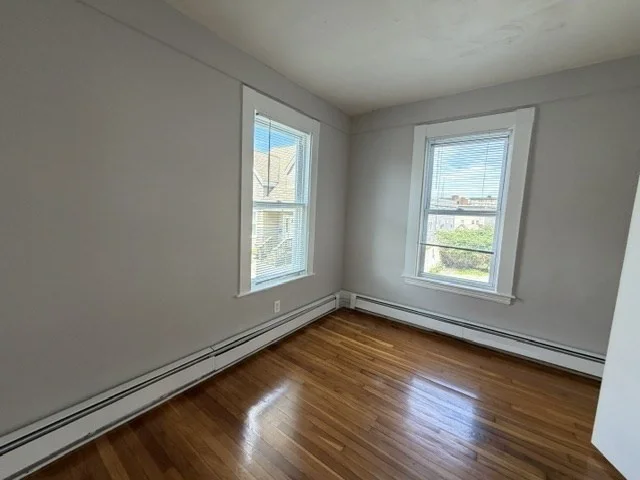 2 bed, 1 bath apartment for rent at 33 Sagamore Unit 1, Lynn — photo 3 of 10