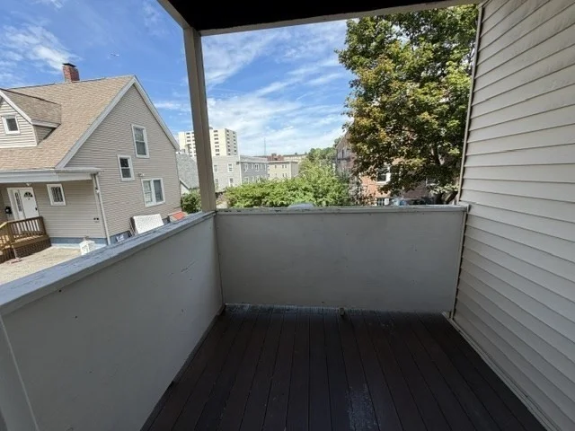 2 bed, 1 bath apartment for rent at 33 Sagamore Unit 1, Lynn — photo 6 of 10