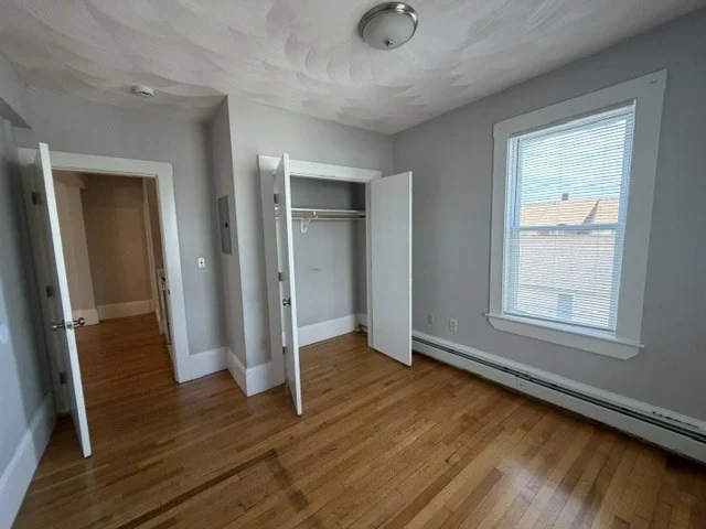 2 bed, 1 bath apartment for rent at 33 Sagamore Unit 3, Lynn — photo 4 of 9