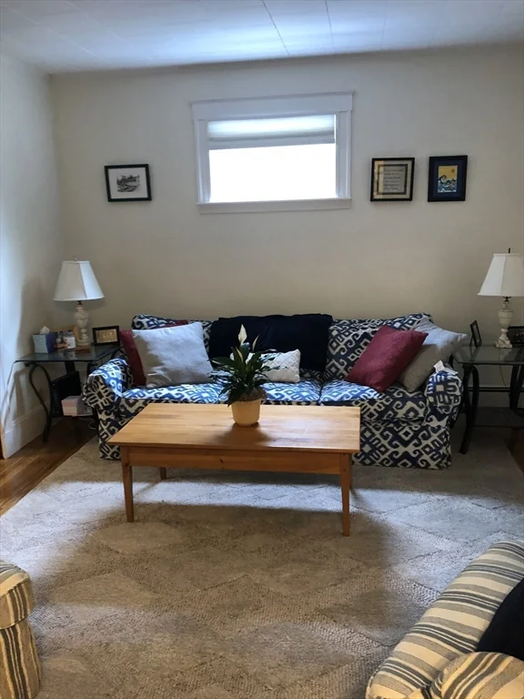 2 bed, 1 bath apartment for rent at 33 Seven Pines Ave Unit 1, Teele Square — photo 11 of 11