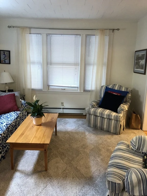 2 bed, 1 bath apartment for rent at 33 Seven Pines Ave Unit 1, Teele Square — photo 10 of 11