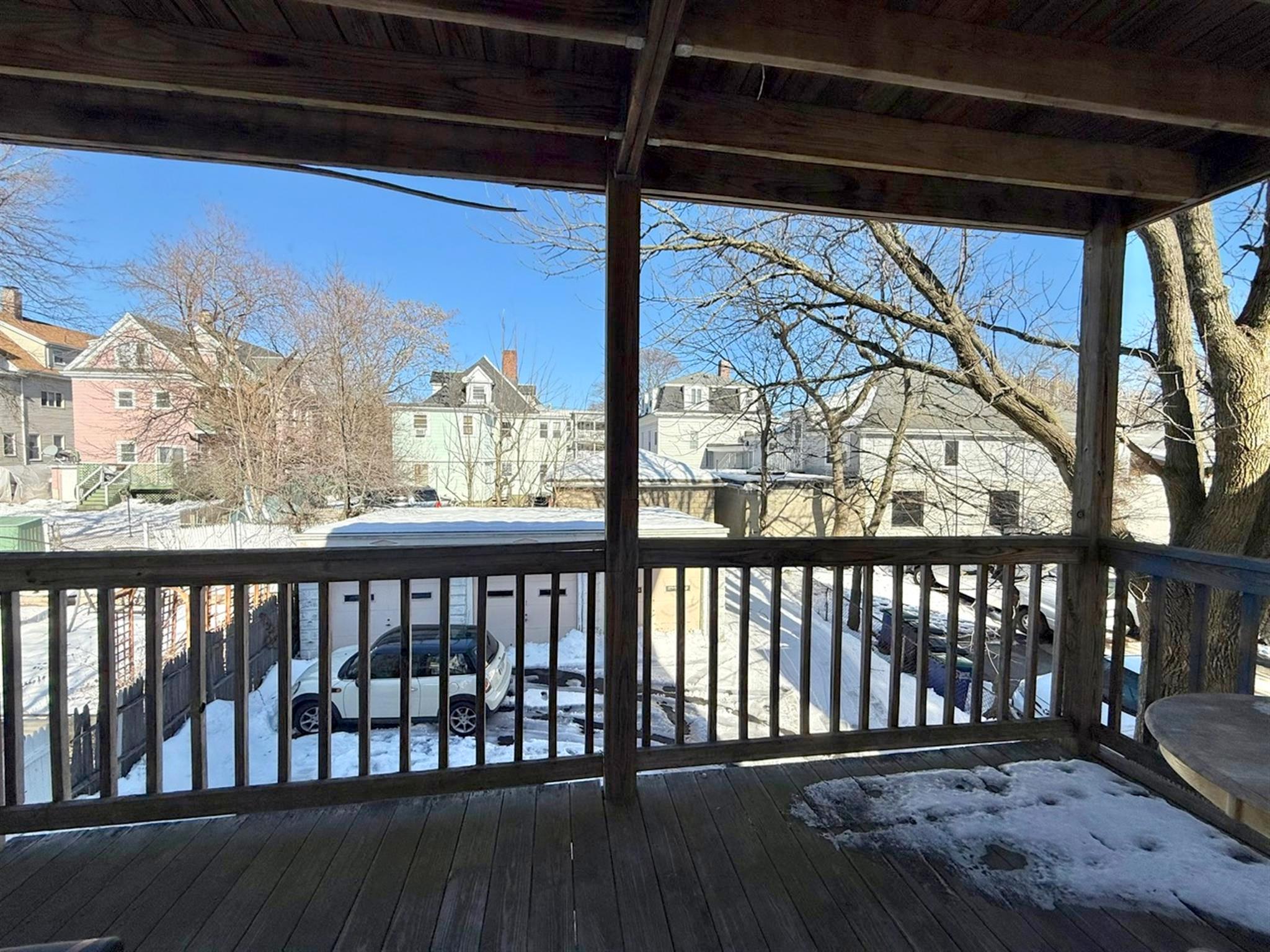 2.5 bed, 1 bath apartment for rent at 33 Sewall St Unit 2, Somerville — photo 14 of 16