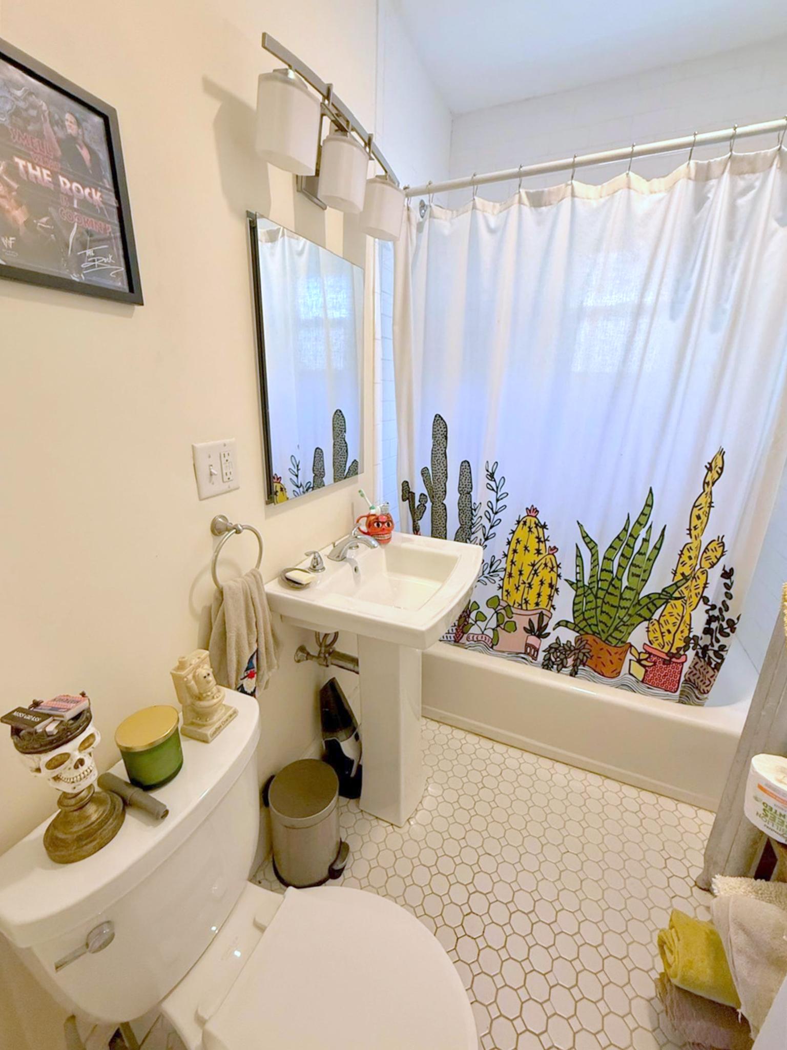 2.5 bed, 1 bath apartment for rent at 33 Sewall St Unit 2, Somerville — photo 12 of 16
