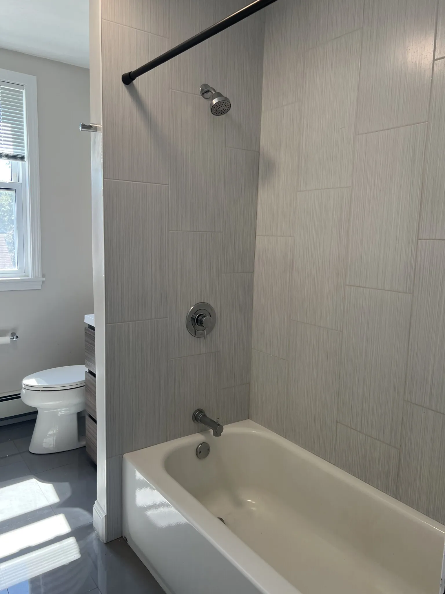 3.5 bed, 2 bath apartment for rent at 33 Shannon St Unit 3, Brighton — photo 13 of 23