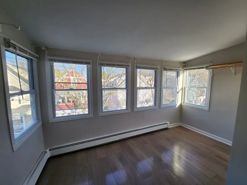 3.5 bed, 2 bath apartment for rent at 33 Shannon St Unit 3, Brighton — photo 23 of 23