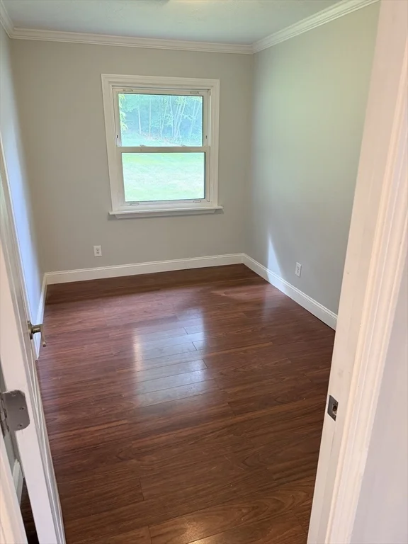 3 bed, 1 bath apartment for rent at 33 Sherry St, Northbridge — photo 13 of 19