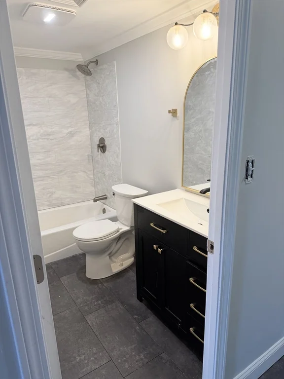 3 bed, 1 bath apartment for rent at 33 Sherry St, Northbridge — photo 7 of 19