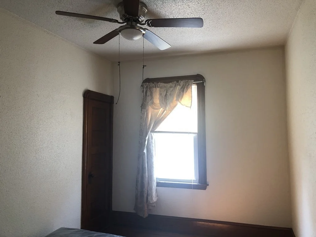 3 bed, 1 bath apartment for rent at 33 Sidney St Unit 3, New Bedford — photo 10 of 16
