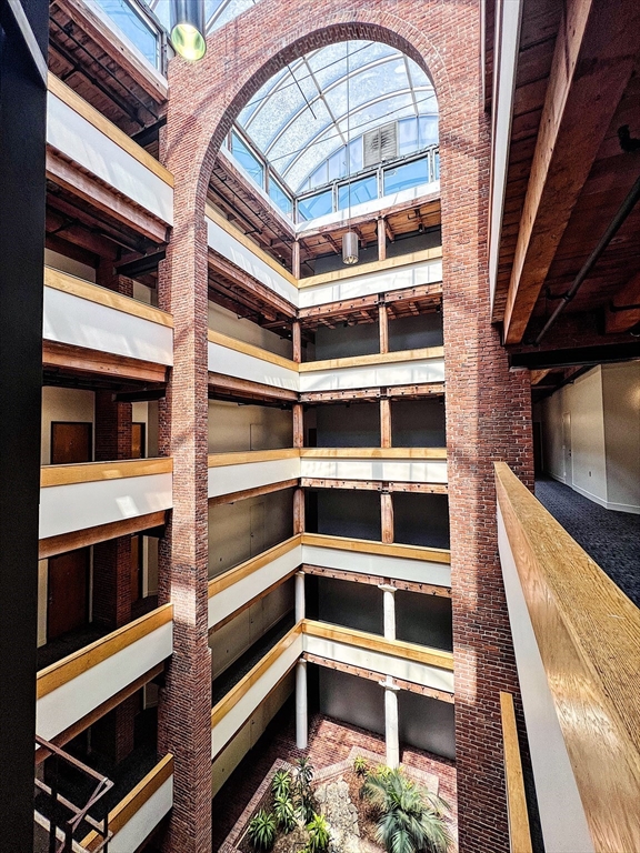 1 bed, 1 bath apartment for rent at 33 Sleeper St Unit 403, Seaport District — photo 17 of 23