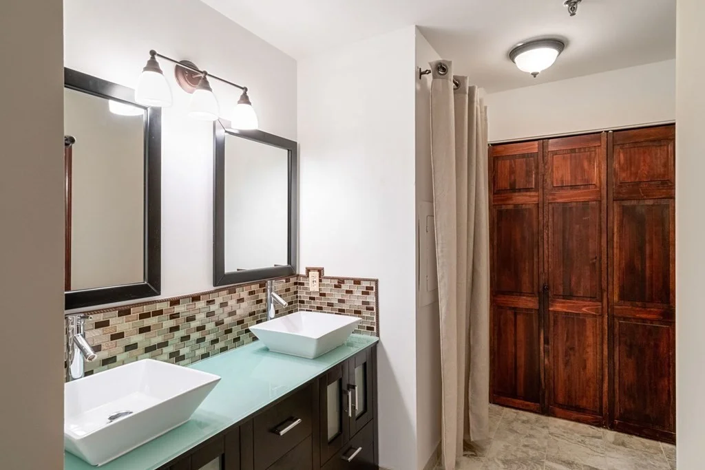 2 bed, 1 bath apartment for rent at 33 Sleeper St Unit 407, Seaport District — photo 9 of 18