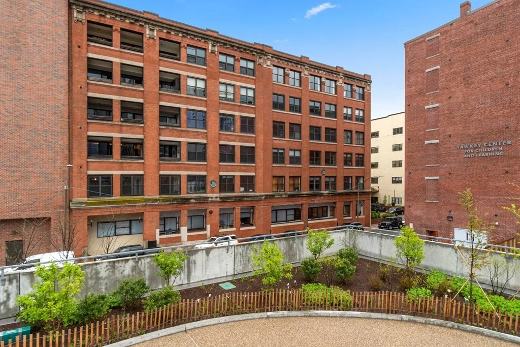 2 bed, 1 bath apartment for rent at 33 Sleeper St Unit 407, Seaport District — photo 18 of 18