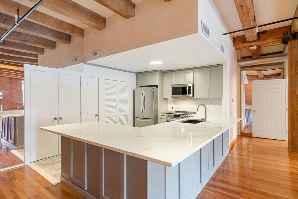 2 bed, 1 bath apartment for rent at 33 Sleeper St Unit 407, Seaport District — photo 15 of 18