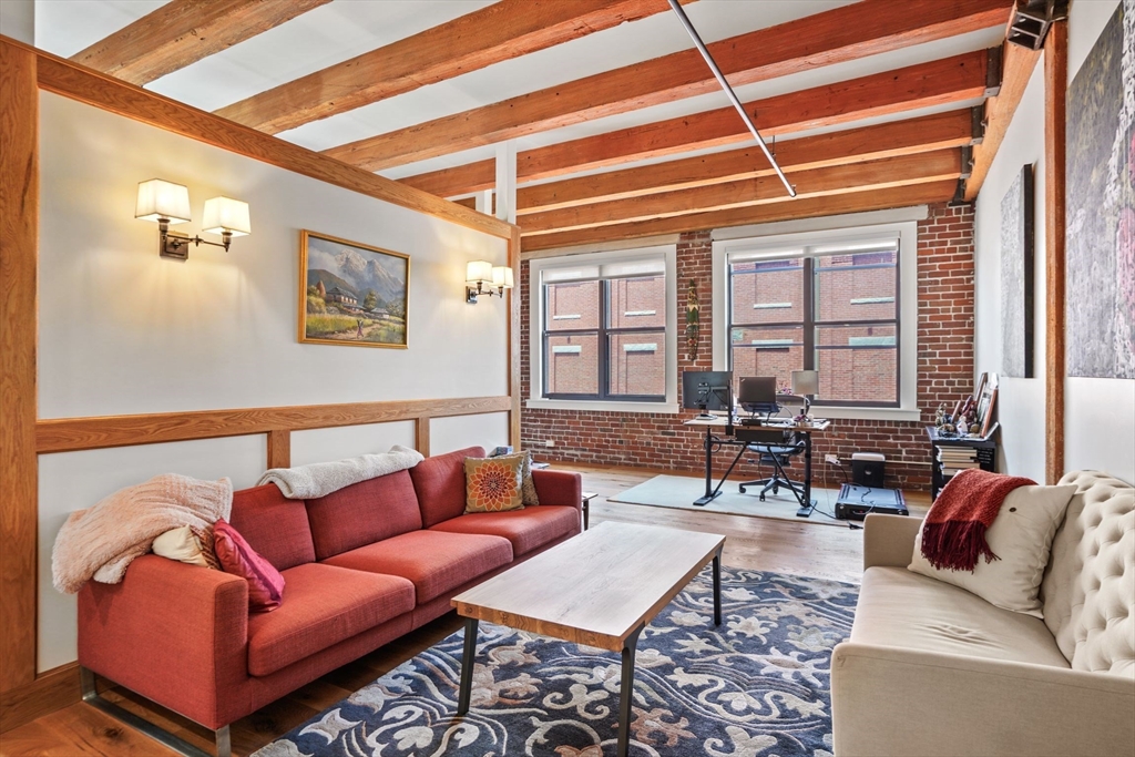1 bed, 1 bath apartment for rent at 33 Sleeper St Unit 501, Seaport District — photo 1 of 11