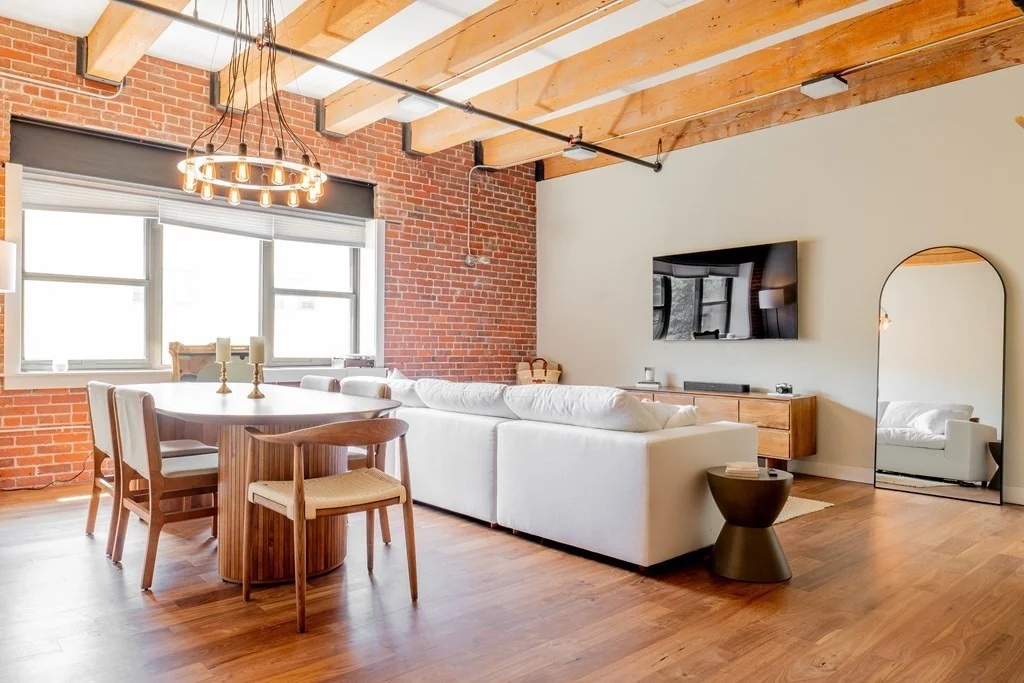 1 bed, 1 bath apartment for rent at 33 Sleeper St Unit 510, Seaport District