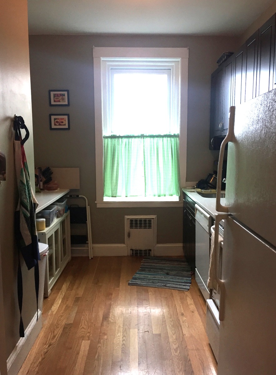 2 bed, 1 bath apartment for rent at 33 Stearns Rd Unit 2A, Coolidge Corner — photo 10 of 13