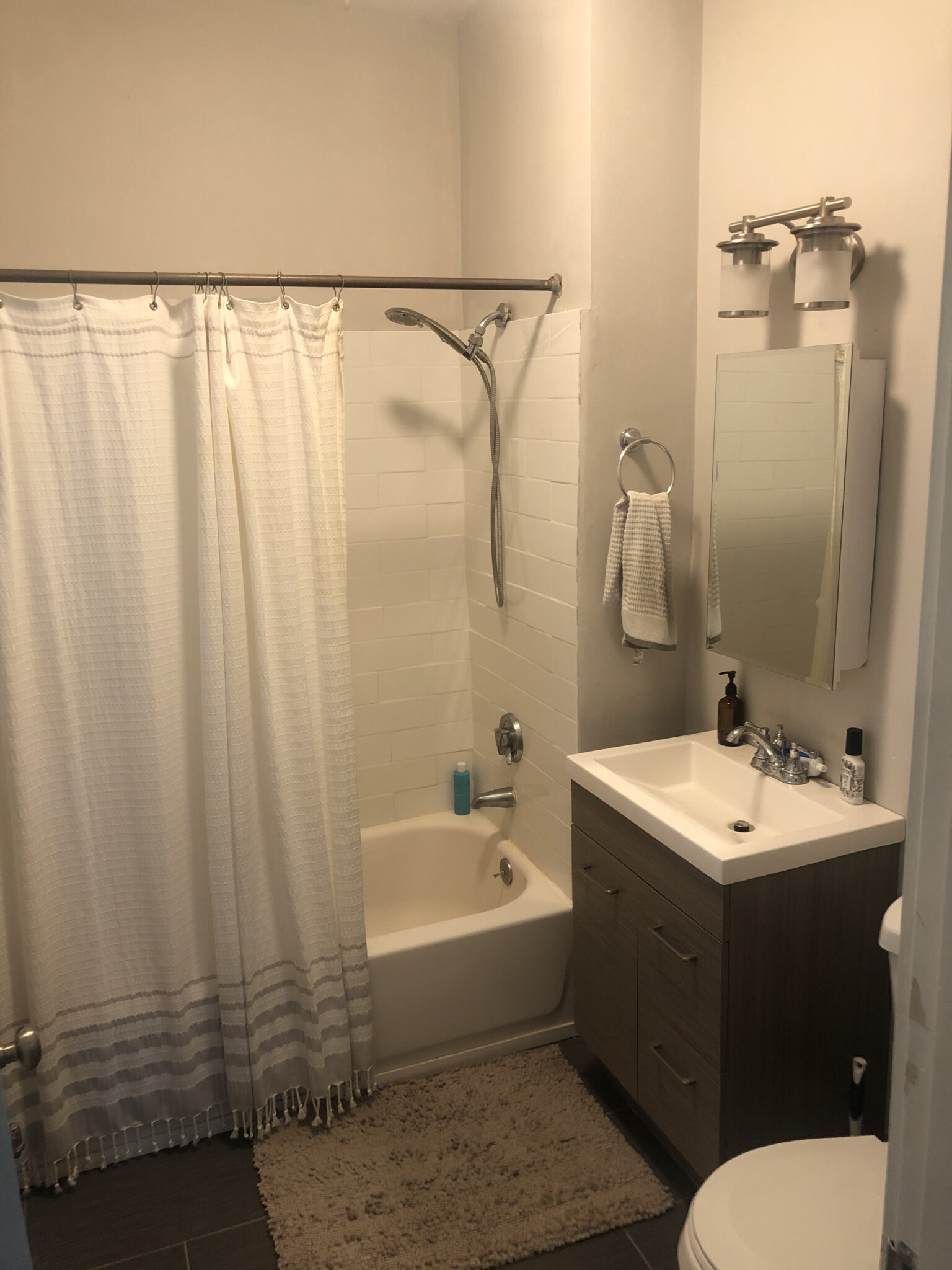 1 bed, 1 bath apartment for rent at 33 Stearns Rd Unit 3B, Coolidge Corner — photo 16 of 19