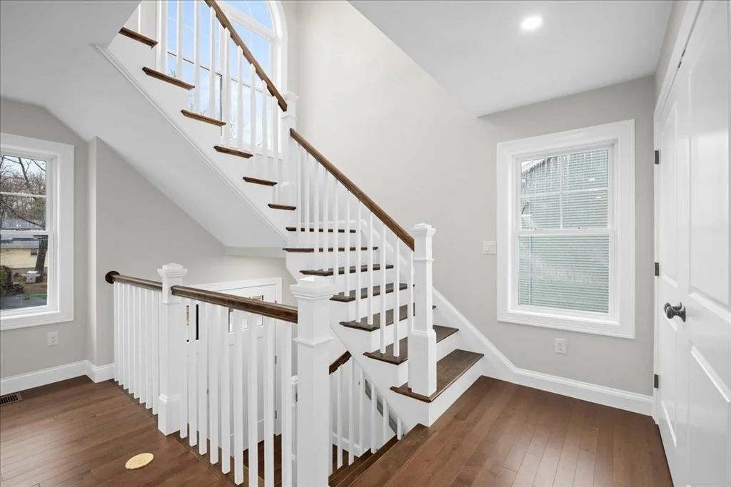 3 bed, 2 bath apartment for rent at 33 Third Unit 33, Worcester — photo 12 of 38