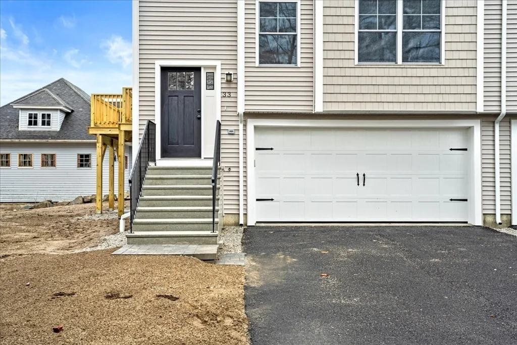 3 bed, 2 bath apartment for rent at 33 Third Unit 33, Worcester — photo 37 of 38