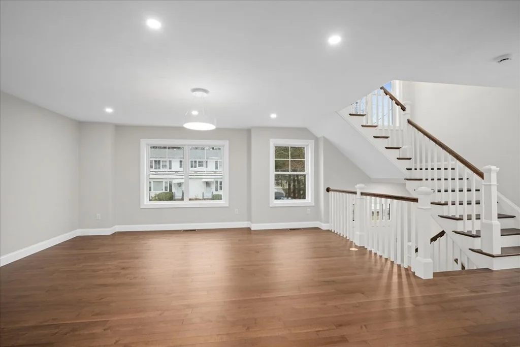 3 bed, 2 bath apartment for rent at 33 Third Unit 33, Worcester — photo 8 of 38