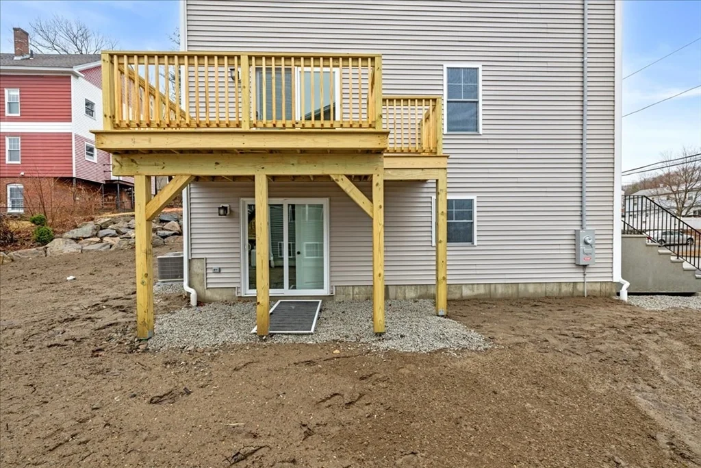 3 bed, 2 bath apartment for rent at 33 Third Unit 33, Worcester — photo 34 of 38