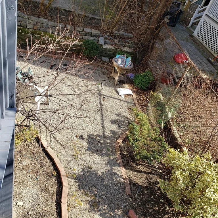 3 bed, 1 bath apartment for rent at 33 Tower St Unit 1, Jamaica Plain — photo 9 of 26