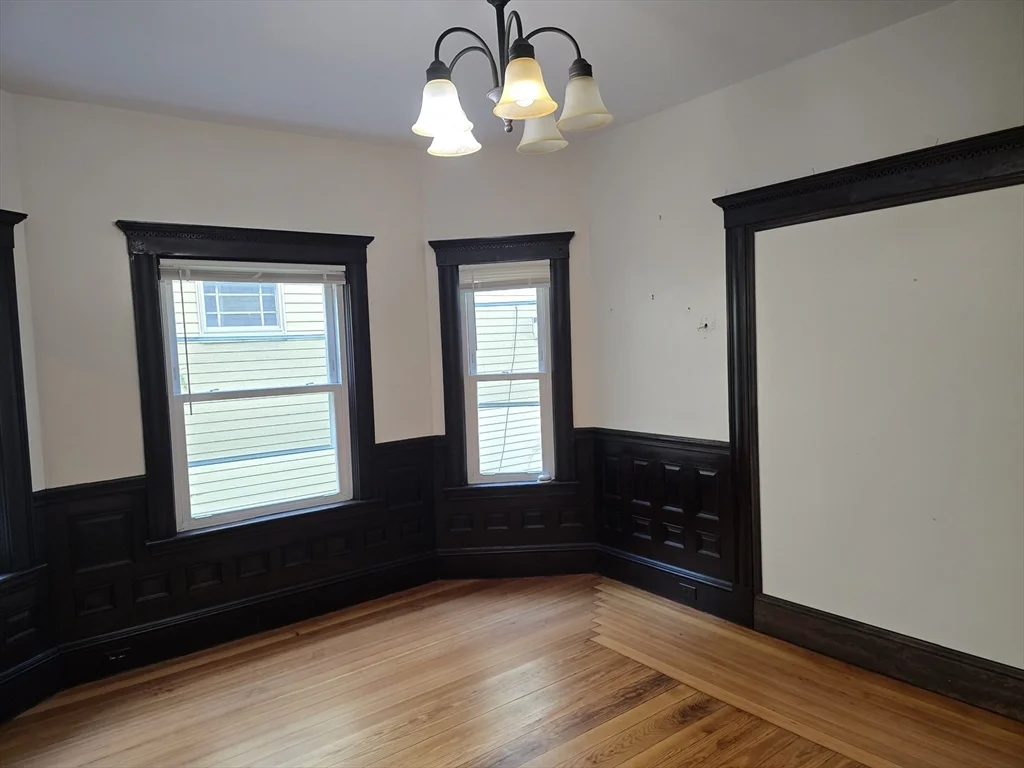 3 bed, 1 bath apartment for rent at 33 Tower St Unit 1, Jamaica Plain — photo 10 of 26