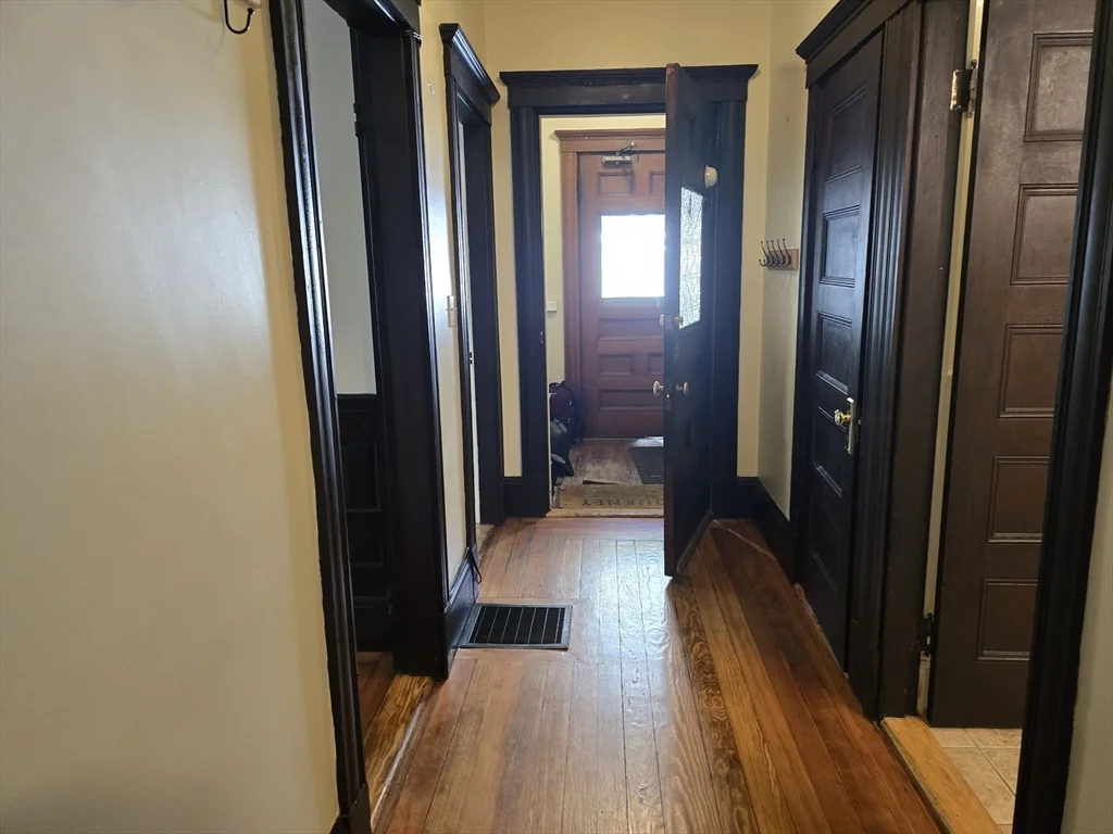 3 bed, 1 bath apartment for rent at 33 Tower St Unit 1, Jamaica Plain — photo 21 of 26