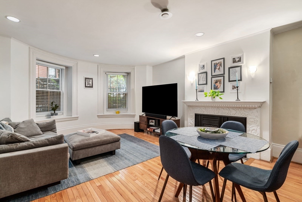 1 bed, 1 bath apartment for rent at 33 Upton St Unit 1, South End