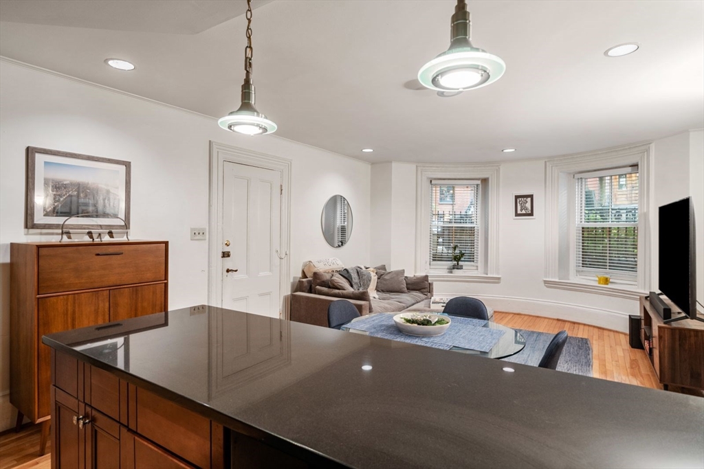 1 bed, 1 bath apartment for rent at 33 Upton St Unit 1, South End — photo 10 of 17
