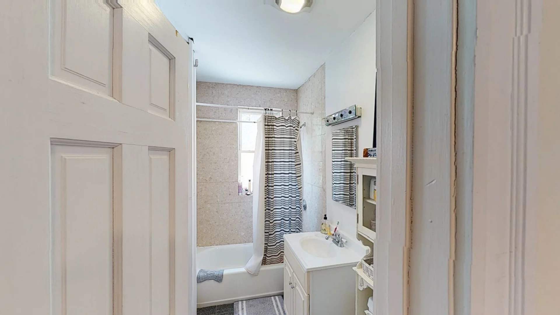 Studio bed, 1 bath apartment for rent at 33 Walbridge St Unit 18, Allston — photo 5 of 9