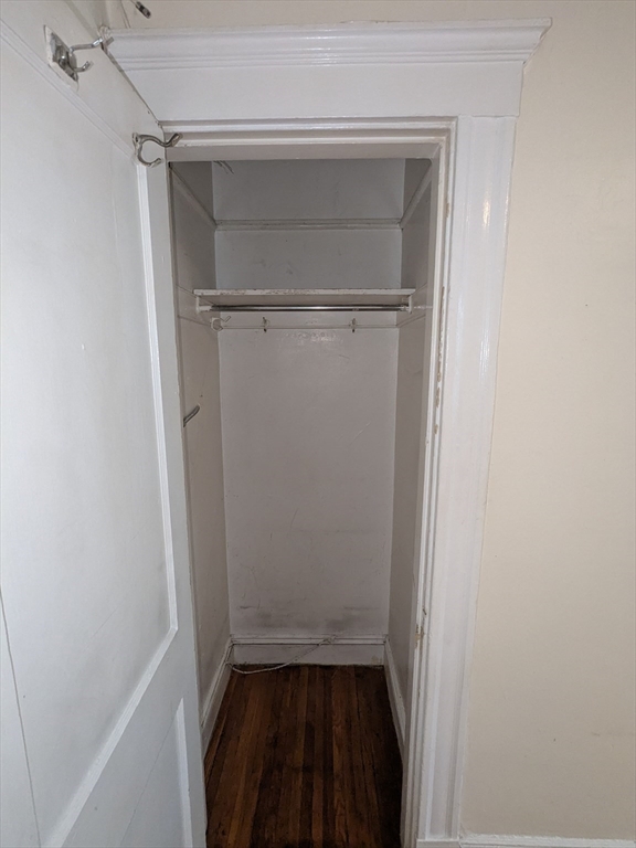 1 bed, 1 bath apartment for rent at 33 Walbridge St Unit 3, Allston — photo 9 of 20