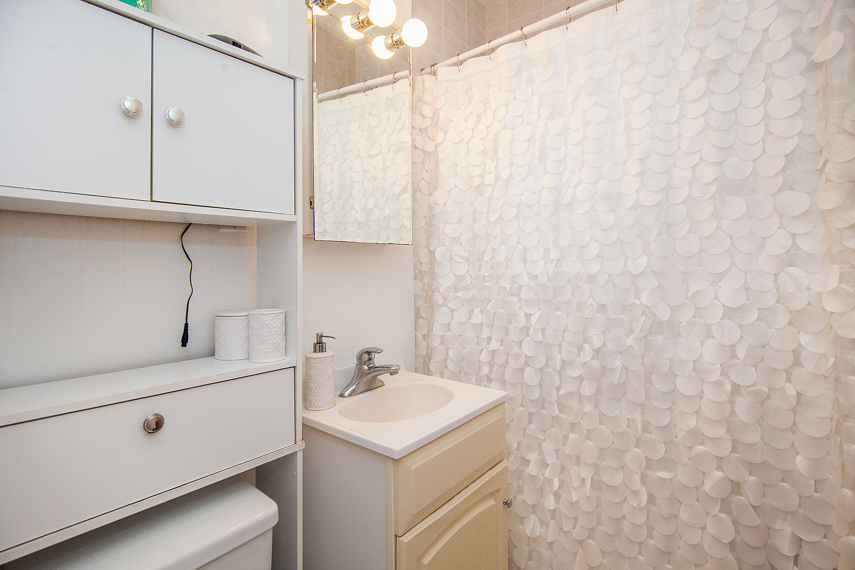 1 bed, 1 bath apartment for rent at 33 Walbridge St Unit 3A, Allston — photo 6 of 14