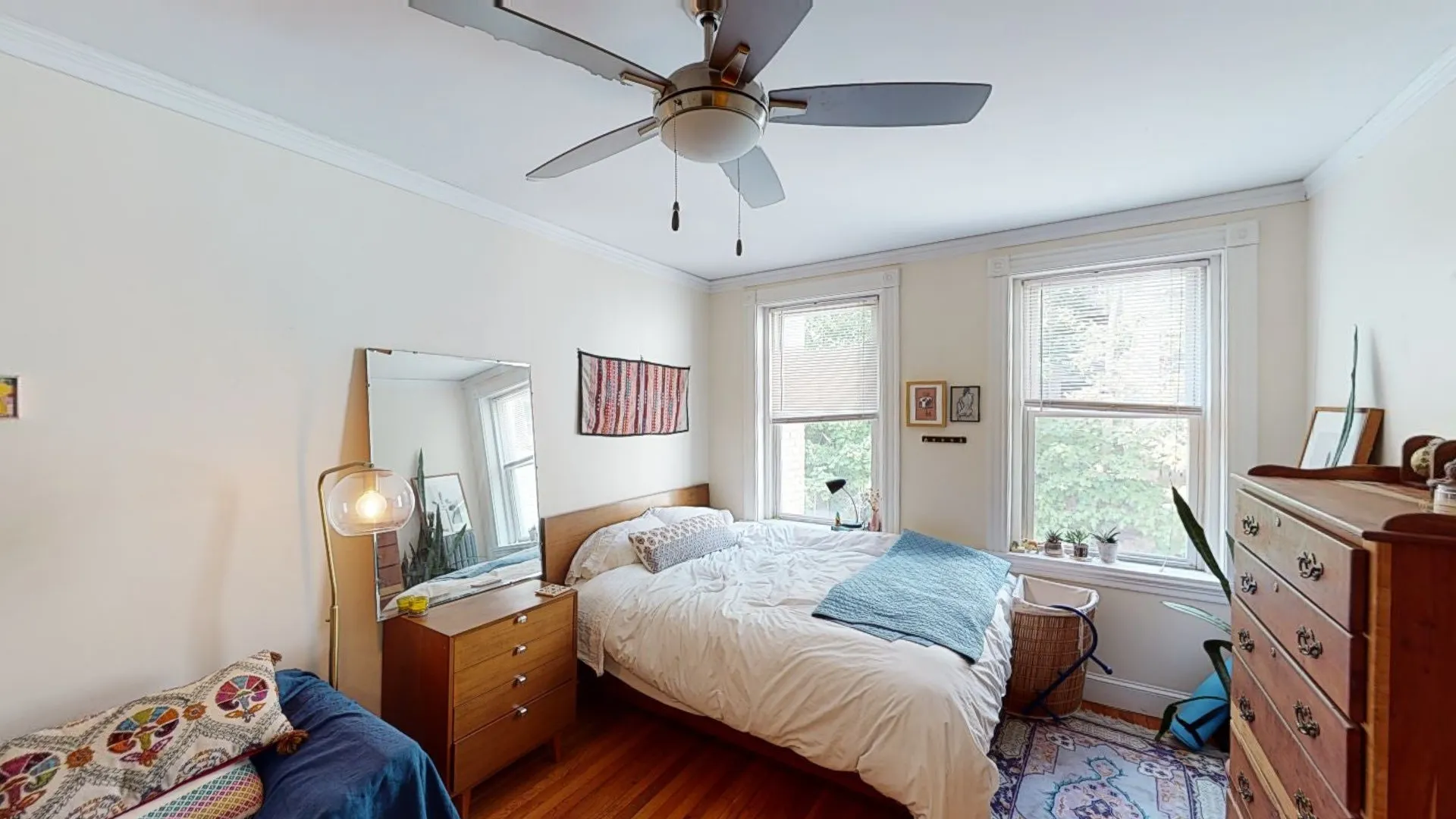 Studio bed, 1 bath apartment for rent at 33 Walbridge St Unit 6, Allston — photo 2 of 12
