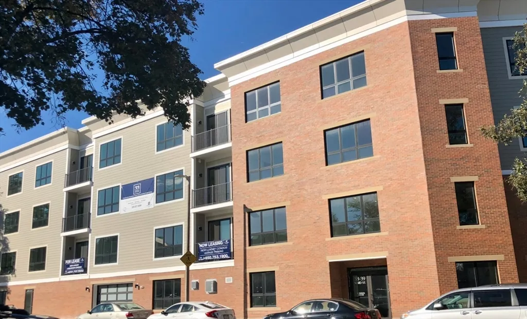 2 bed, 2 bath apartment for rent at 33 Ward St Unit 9, South Boston — photo 13 of 19