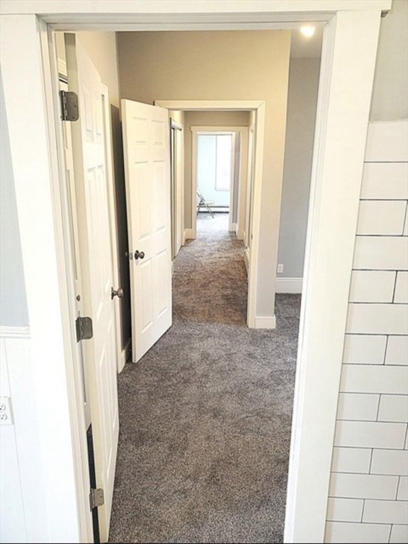 3 bed, 1 bath apartment for rent at 33 Warren St Unit 1, Peabody — photo 5 of 11