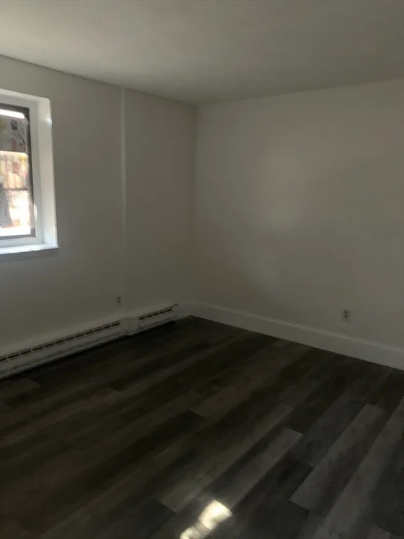 2 bed, 2 bath apartment for rent at 33 Washington St Unit 1, North Medford — photo 8 of 11