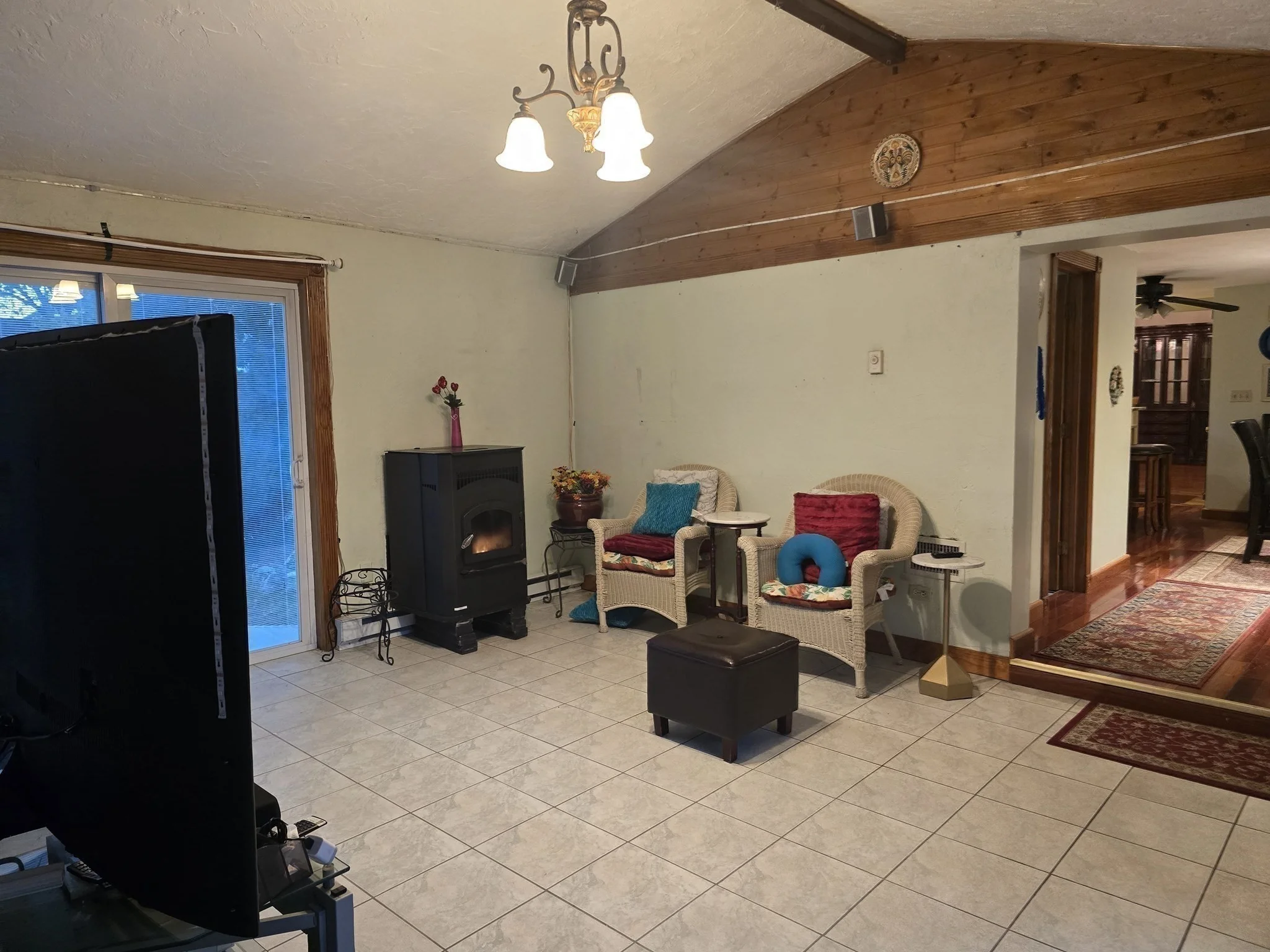 2 bed, 2 bath apartment for rent at 33 Water St Unit 1, Medford — photo 8 of 21