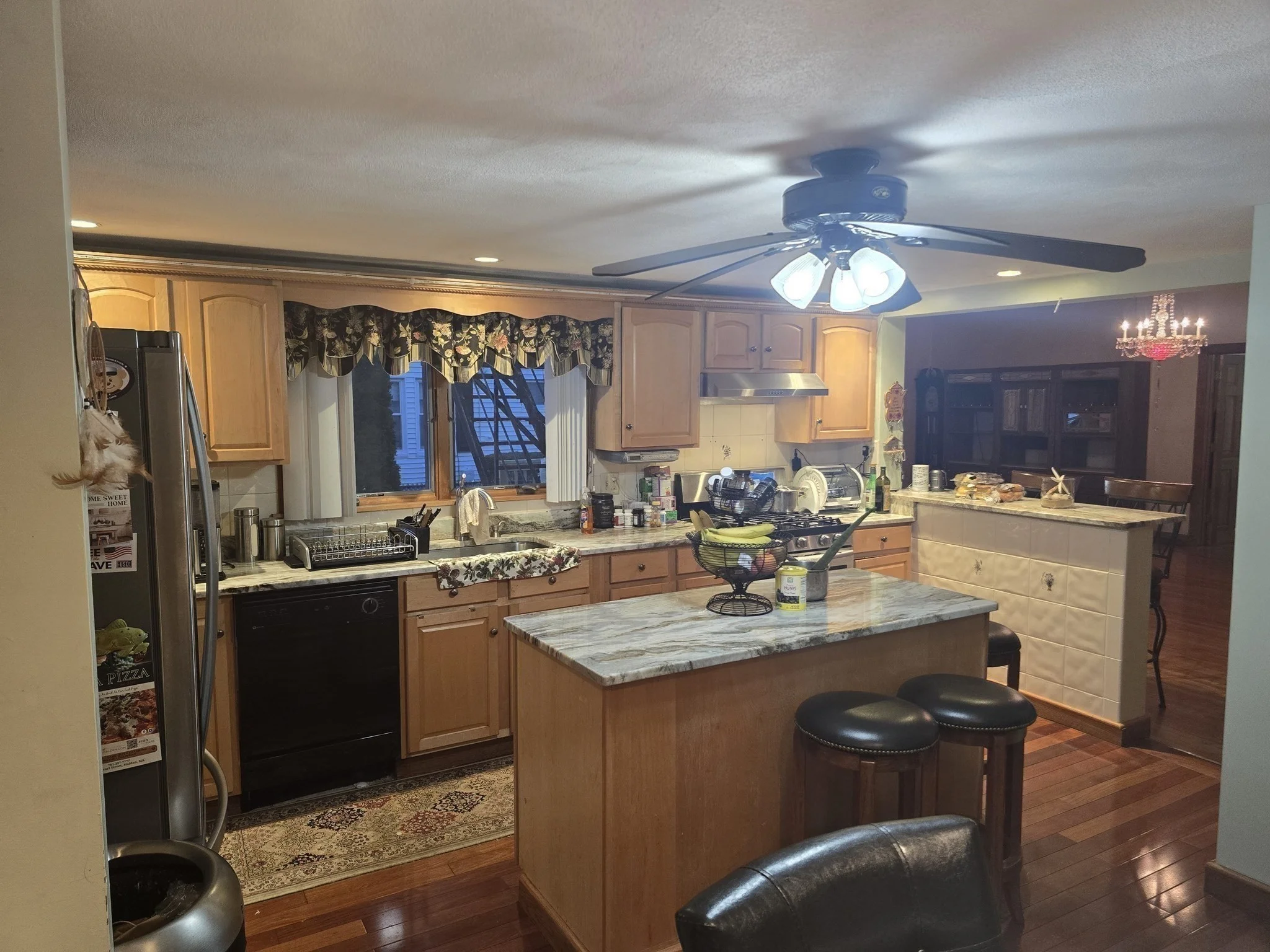 2 bed, 2 bath apartment for rent at 33 Water St Unit 1, Medford — photo 5 of 21